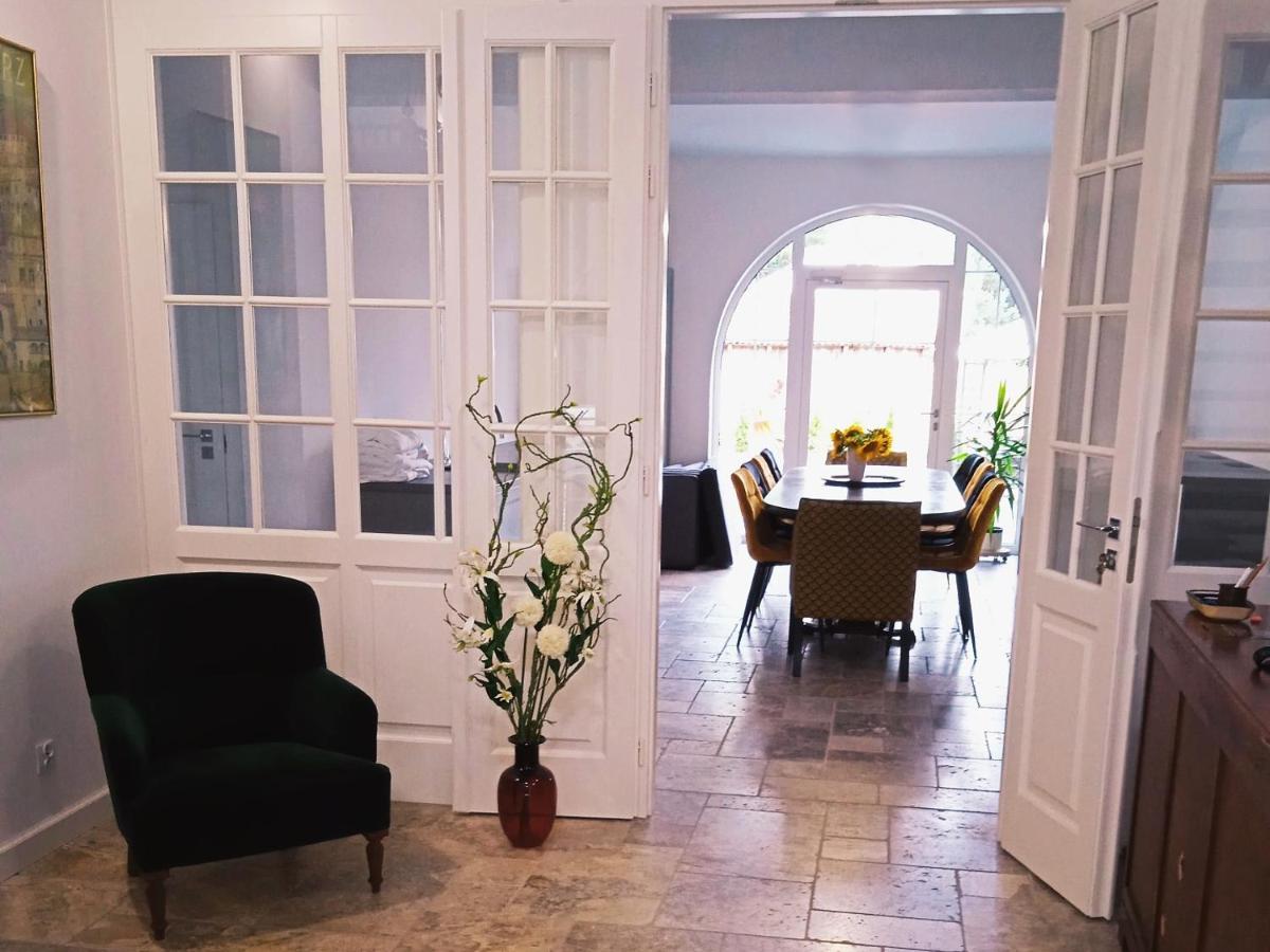 Dworek Akacja Uslugi Hotelarskie Janowiec Esterno foto