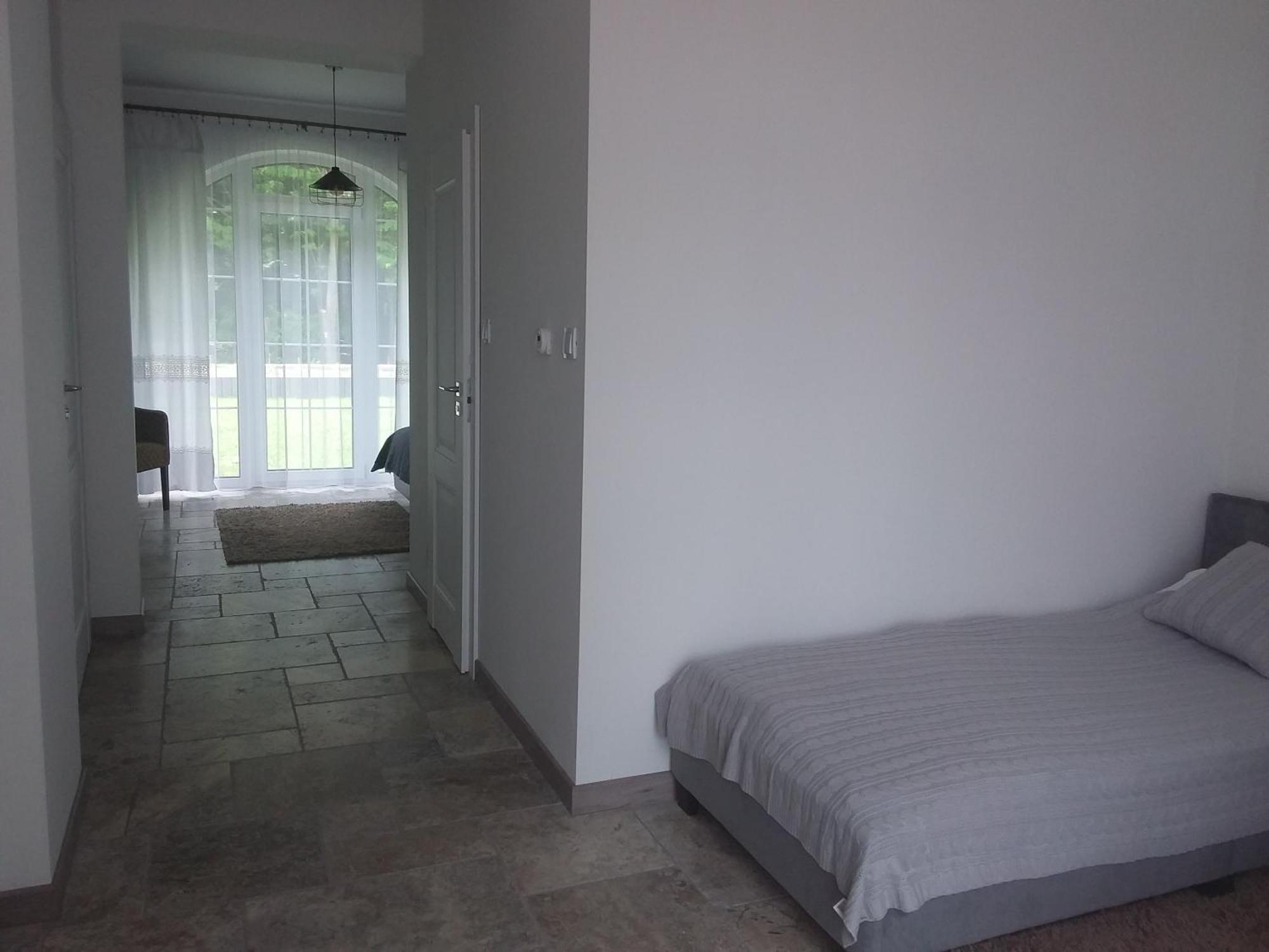Dworek Akacja Uslugi Hotelarskie Janowiec Esterno foto
